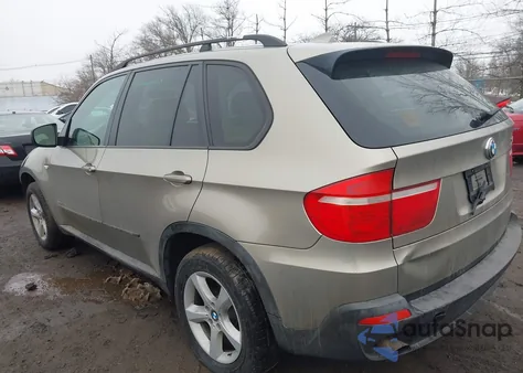2008 BMW X5 3.0Si z USA, uszkodzony, nr VIN 5UXFE43598L024946